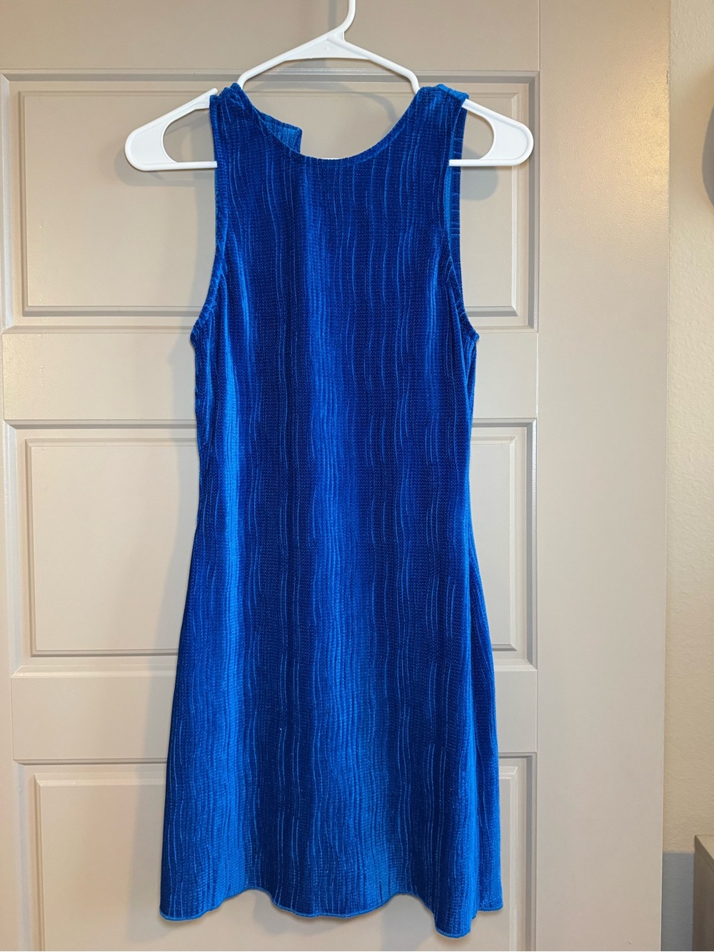 Le Lis Royal Blue Sleeveless Velvet Mini Dress